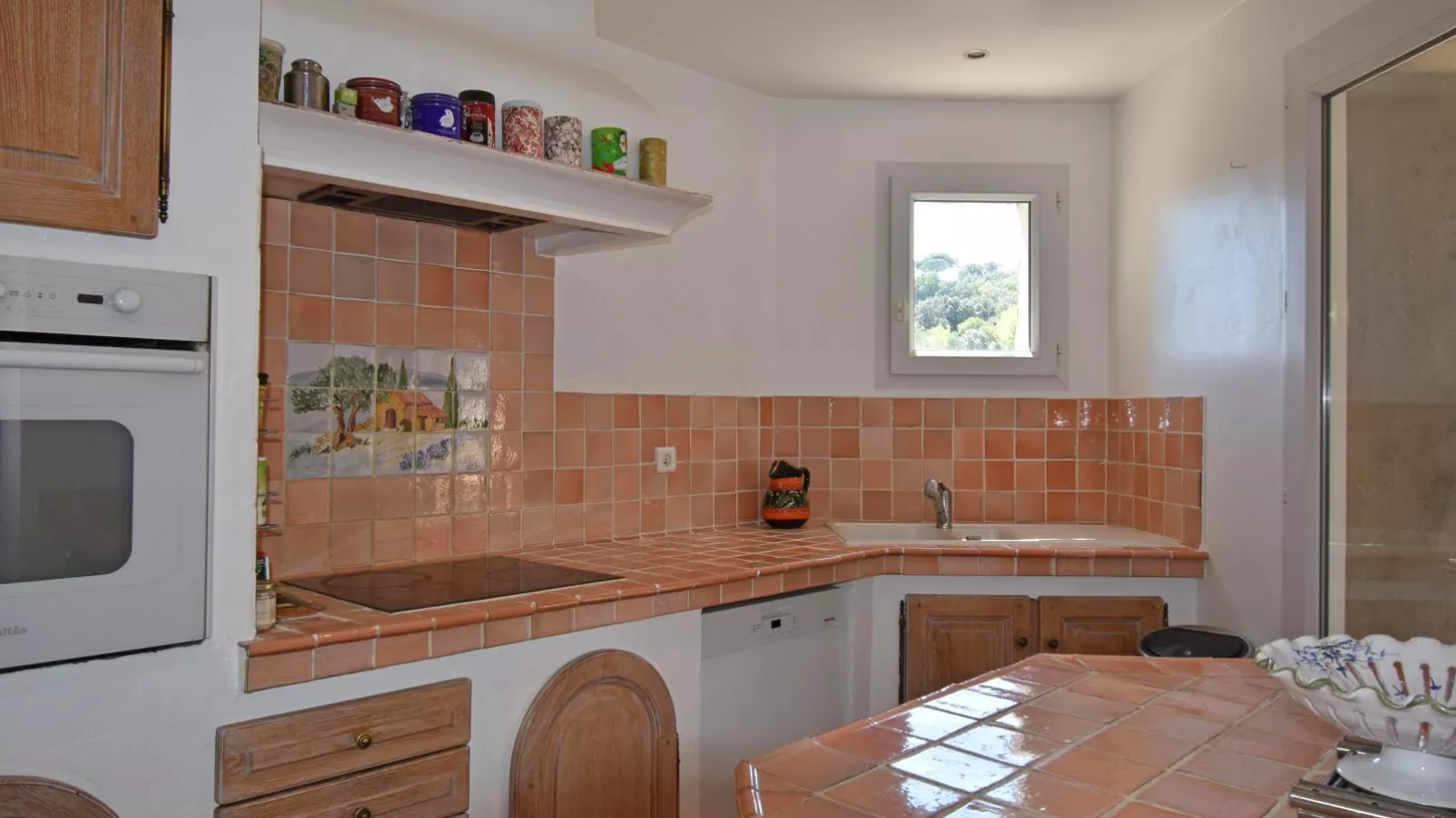 Vue Jardin-Kitchen