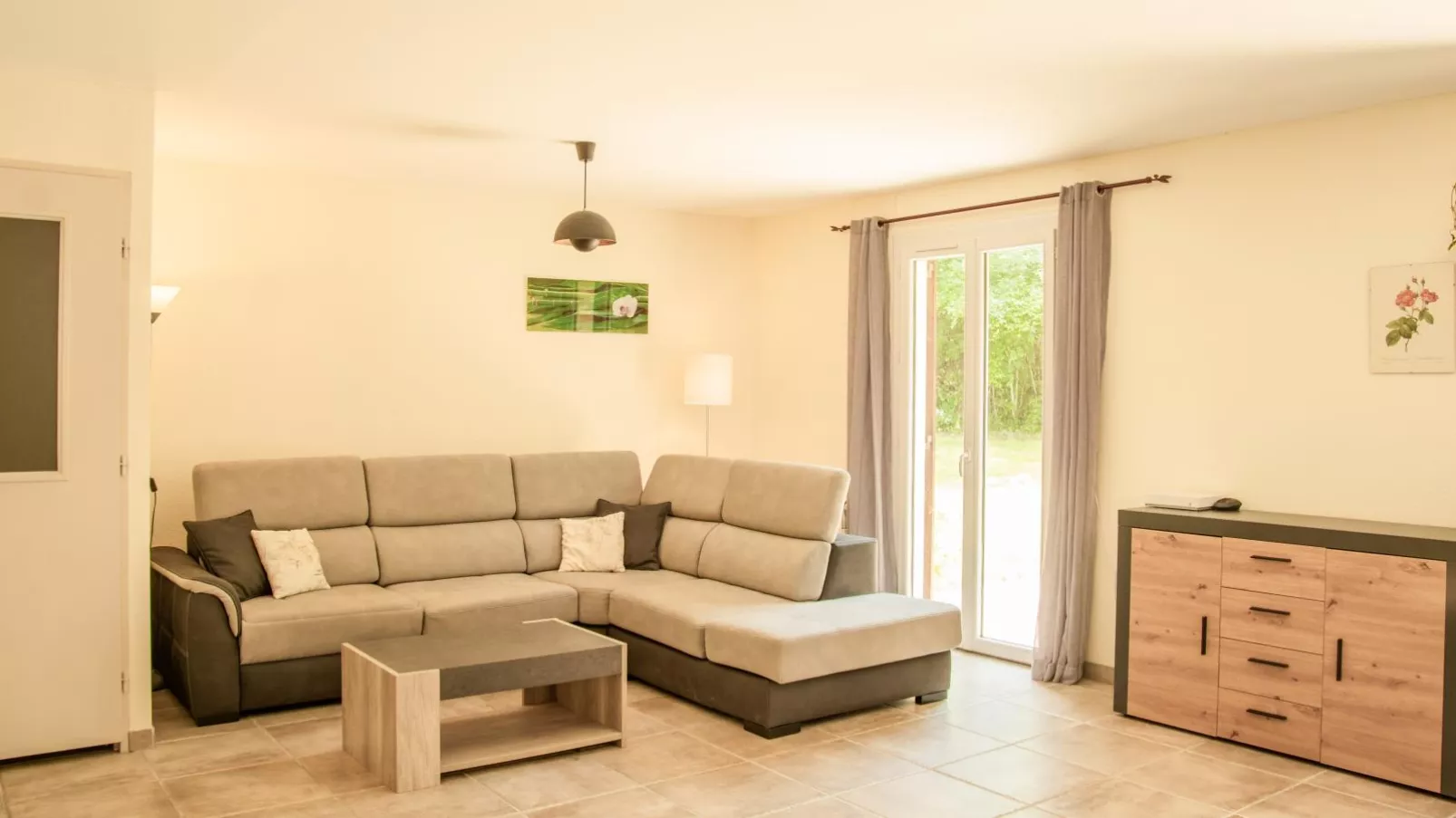 Gite Moulin de lAlbarède-Living room