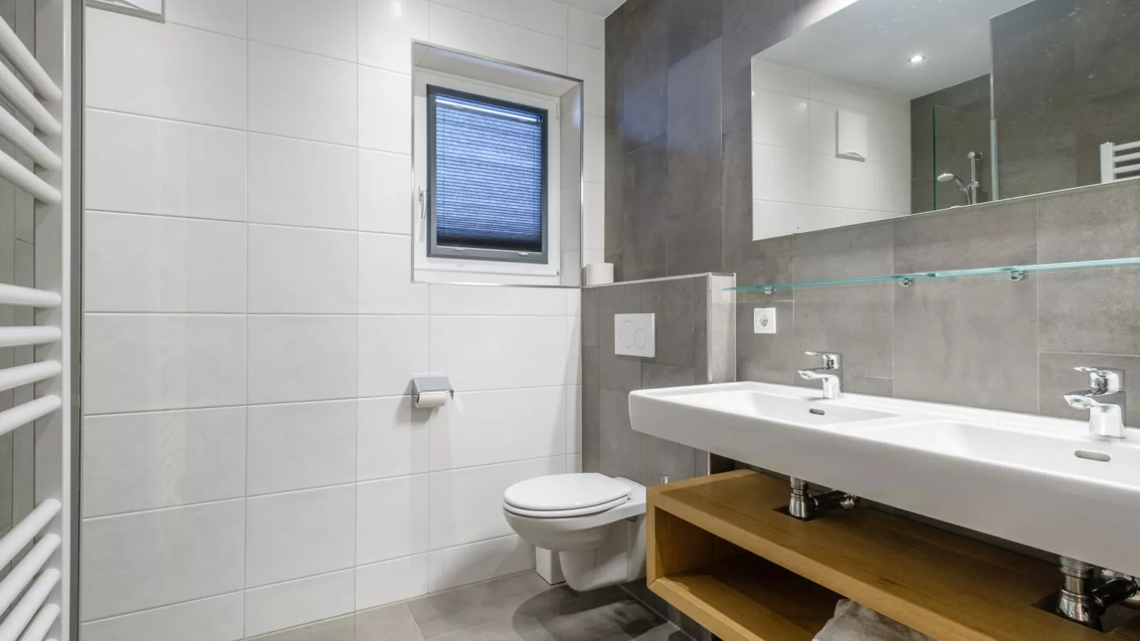 Hirnreit-Bathroom