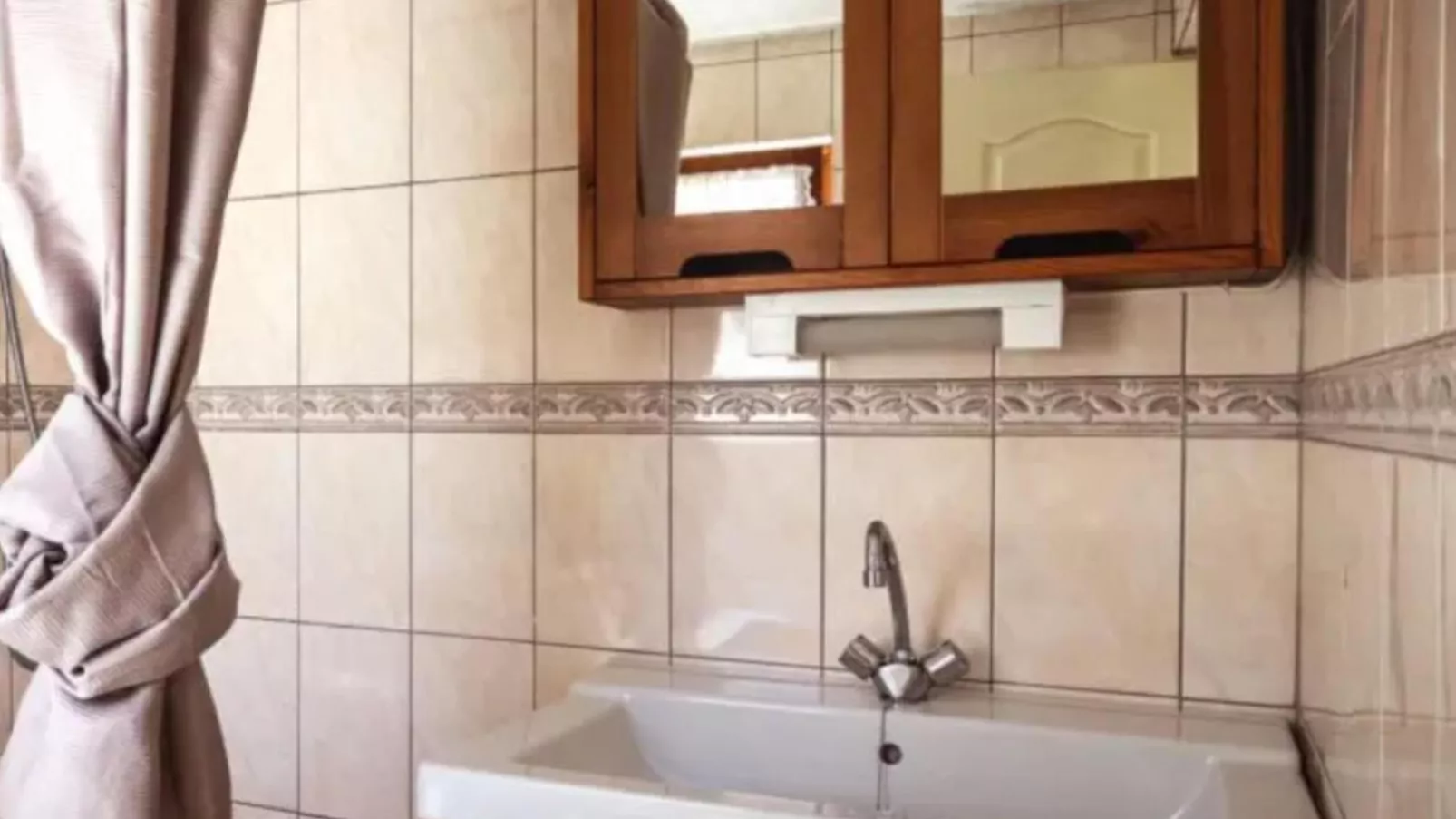 Gite Demy-Bathroom