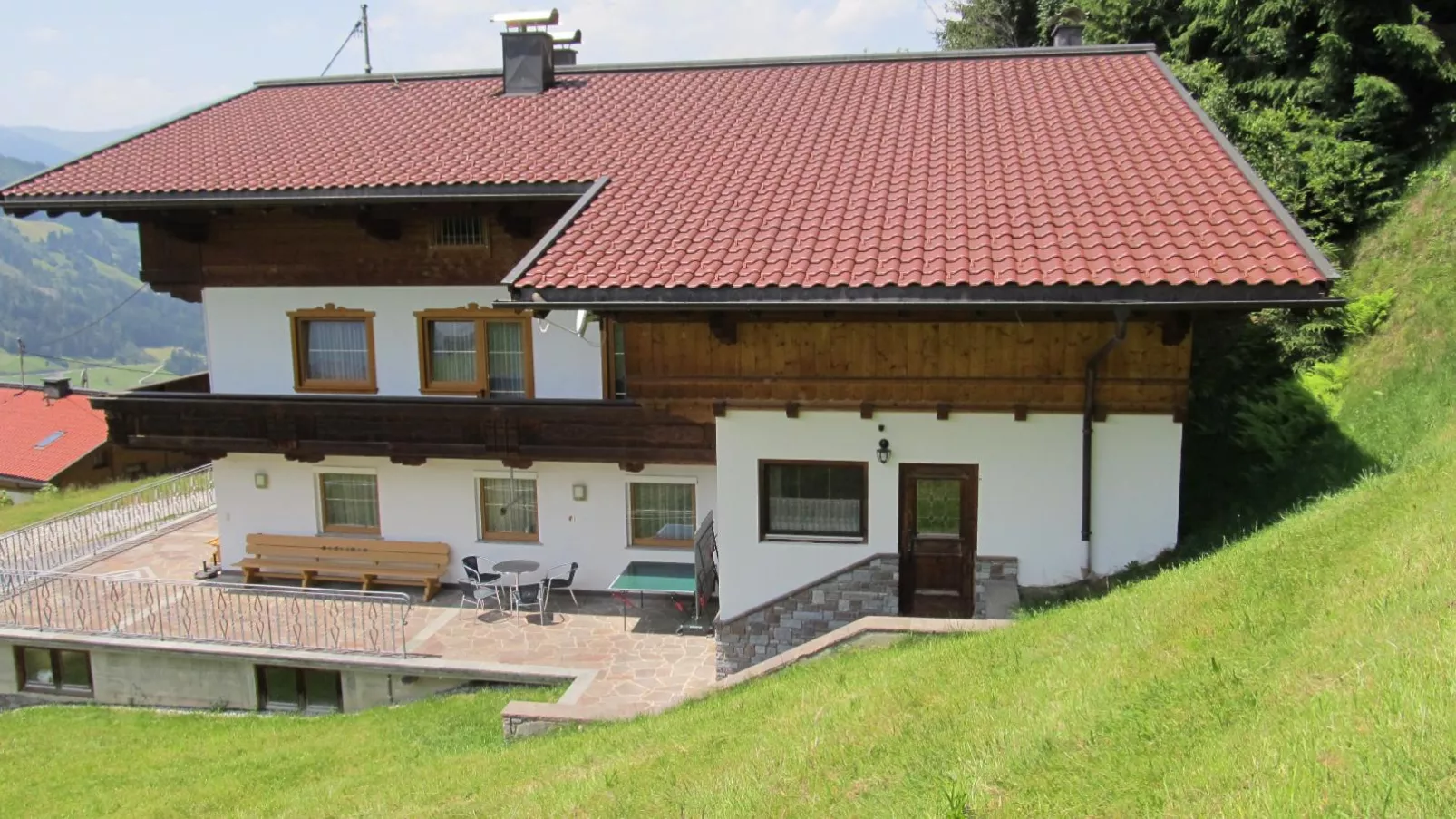 Ferienhaus Almhof-Exterior summer