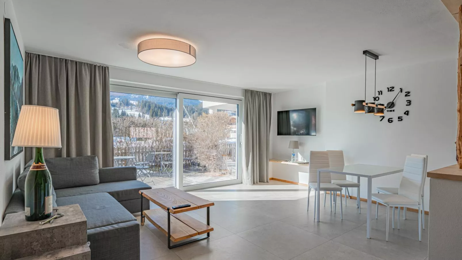 Apartment am Lift Top 2-Wohnzimmer