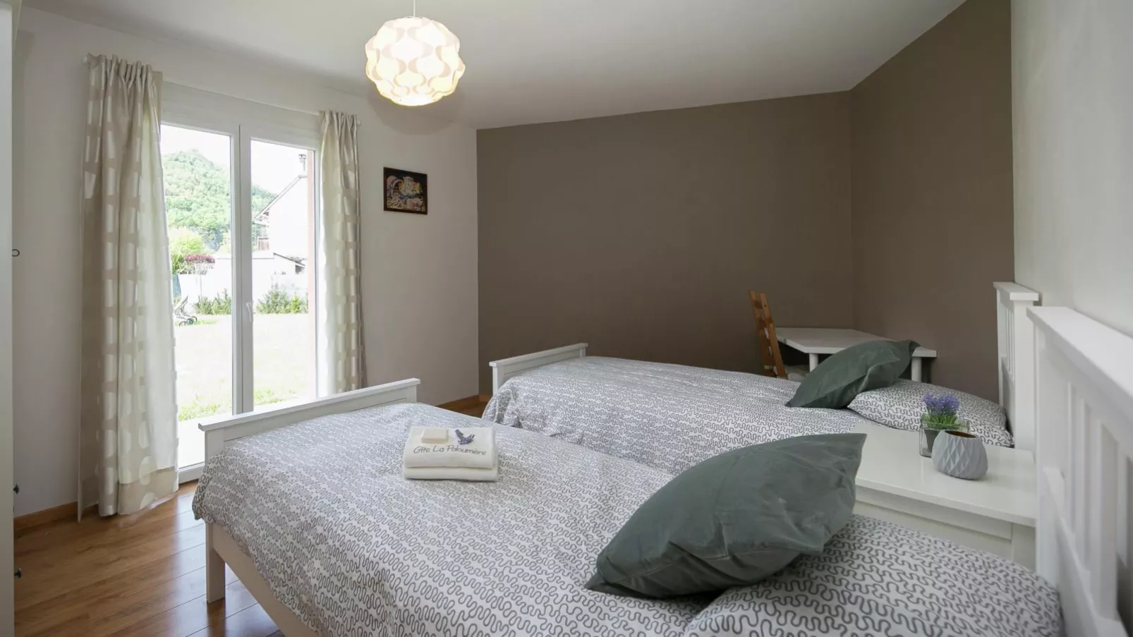 Gite Moderne de Lourdes-Bedroom