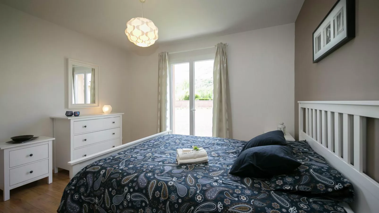 Gite Moderne de Lourdes-Bedroom