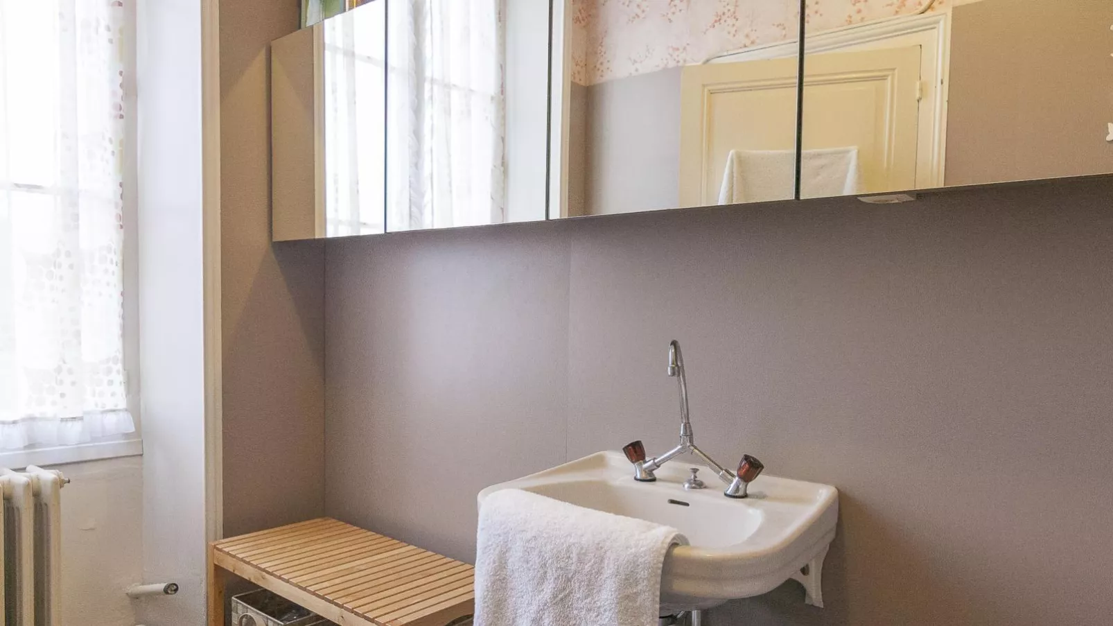 Manoir La Peyrade-Bathroom