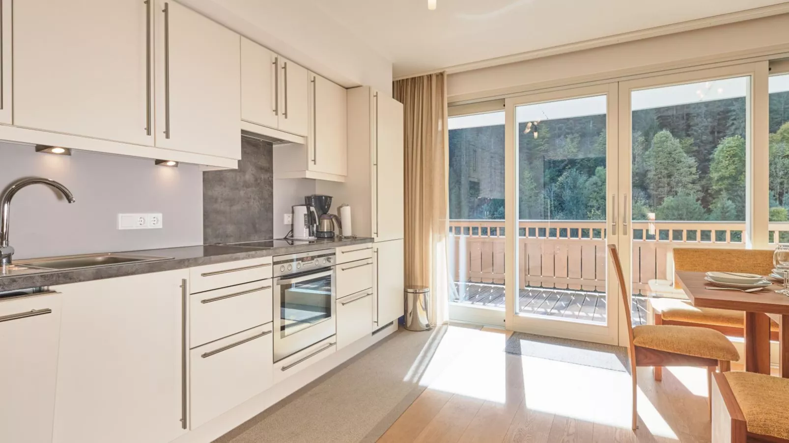 Drei Berge Top 5-Kitchen