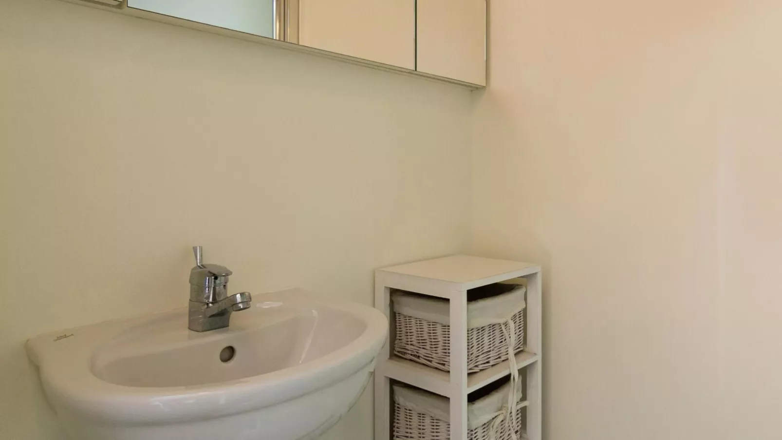 Manoir La Peyrade-Bathroom