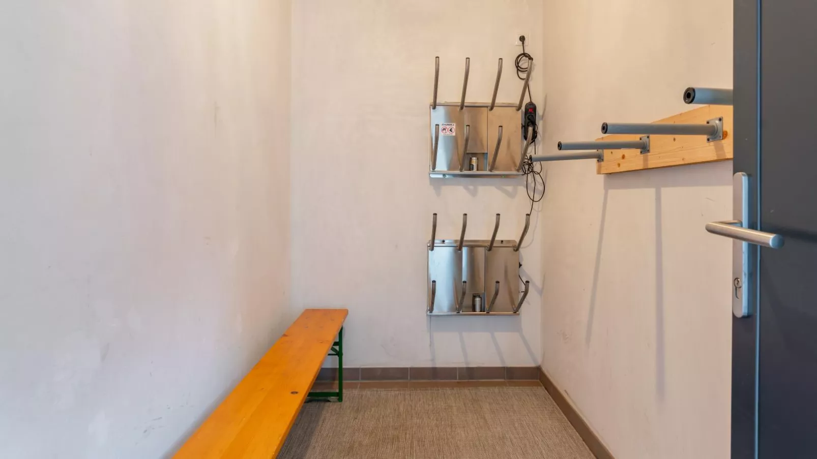 Apartment Eder 302-Installations