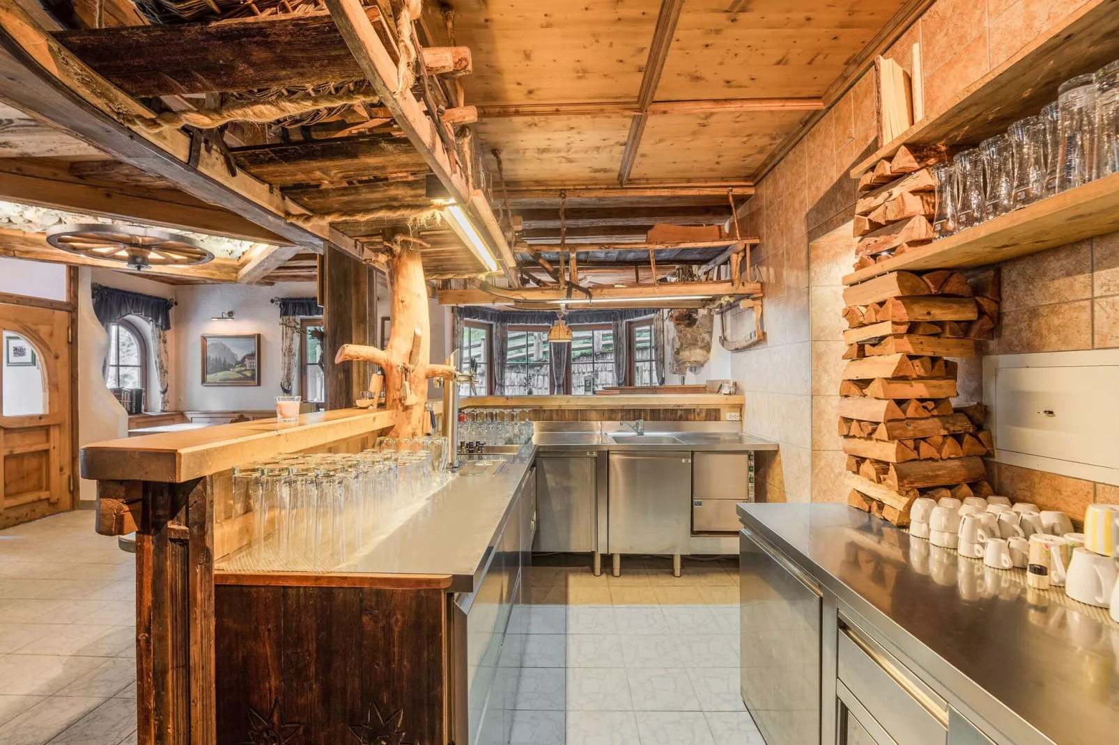 Herzebenalm-Kitchen