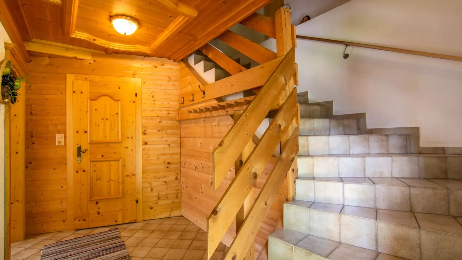 Apartment Schragl-Flur