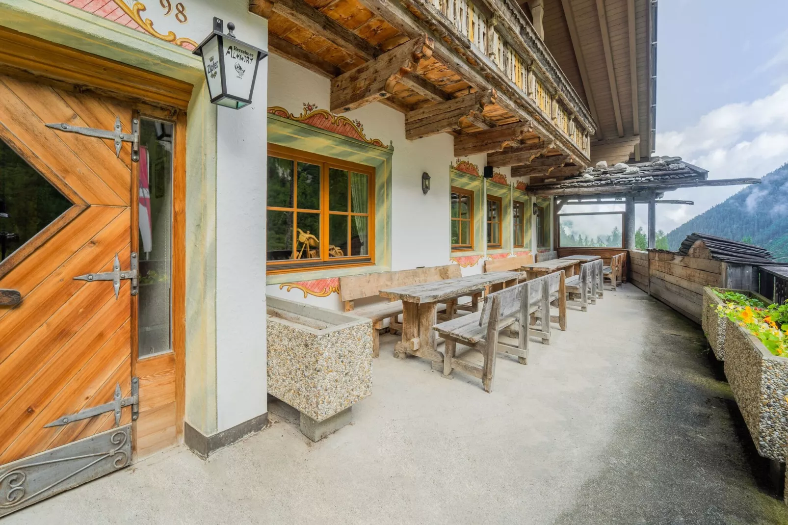Herzebenalm-Terrace balcony