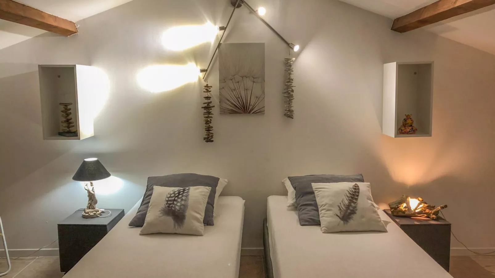 De la Plaine 8 pers-Bedroom