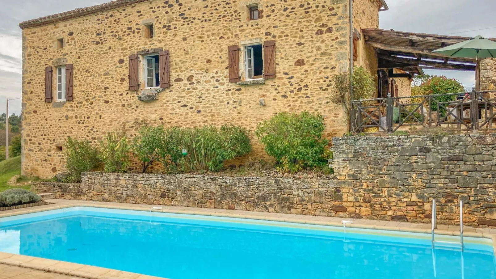 Maison Sauveterre-Extérieur été