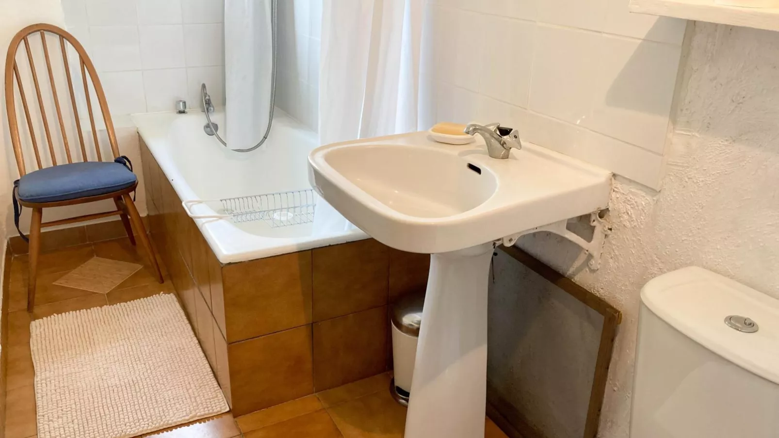 Maison Sauveterre-Salle de bain