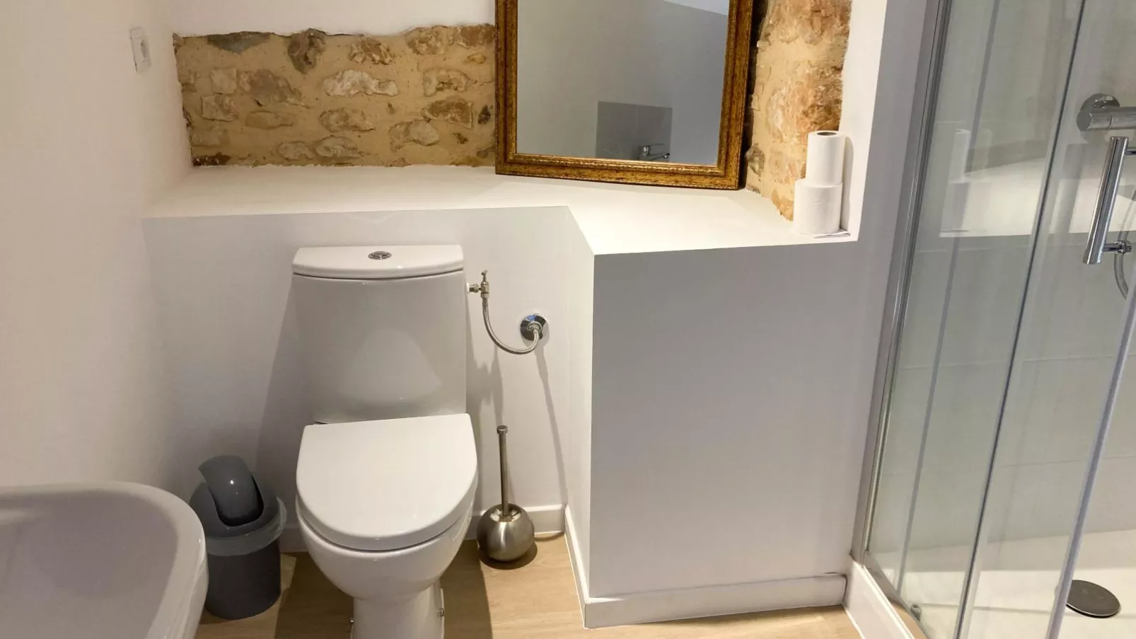 Maison Sauveterre-Salle de bain