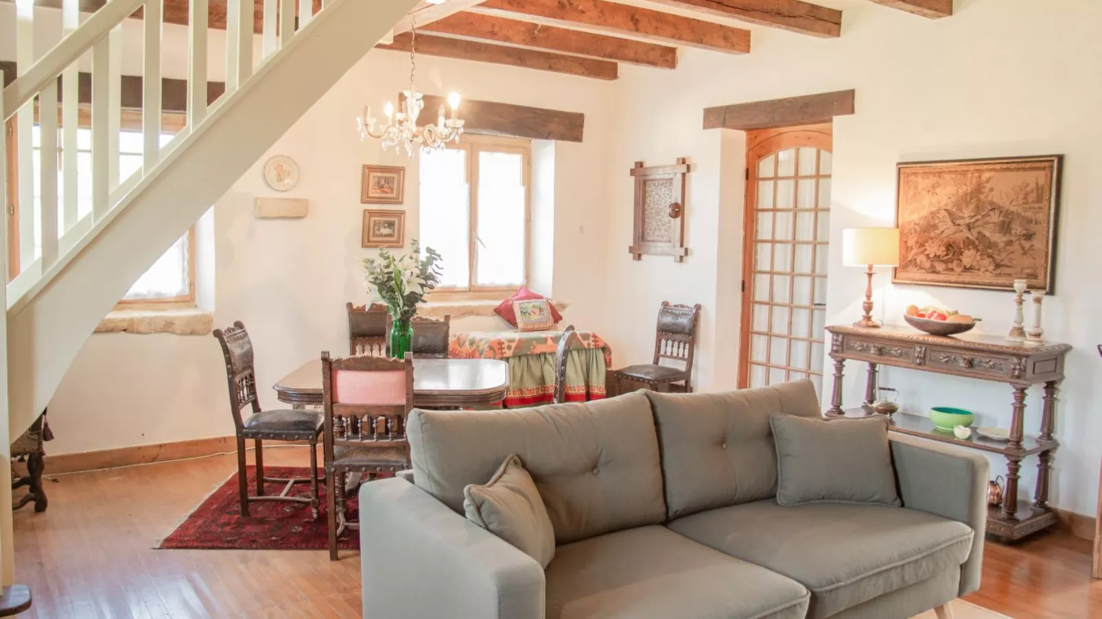 Maison Sauveterre-la-Lémance-Living room