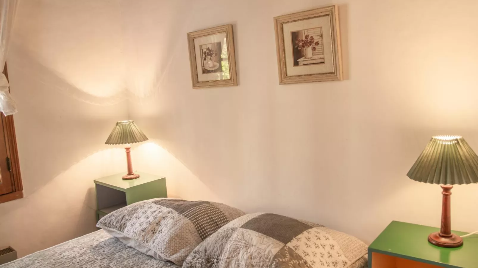 Maison Sauveterre-la-Lémance-Bedroom