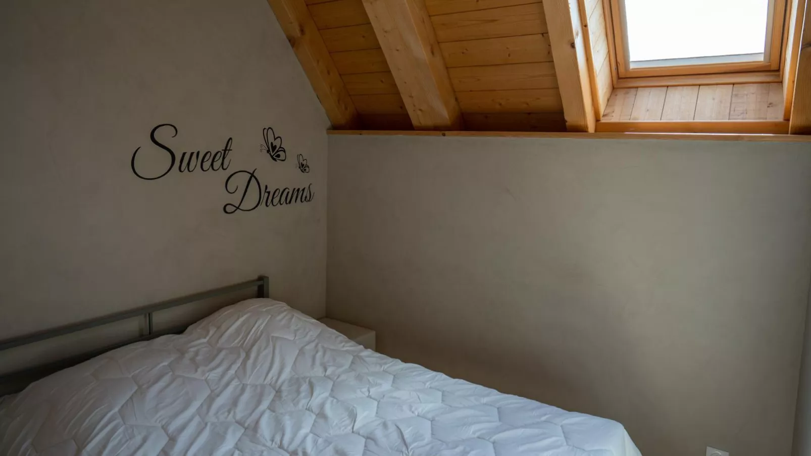 Gite Les Corbieres-Schlafzimmer