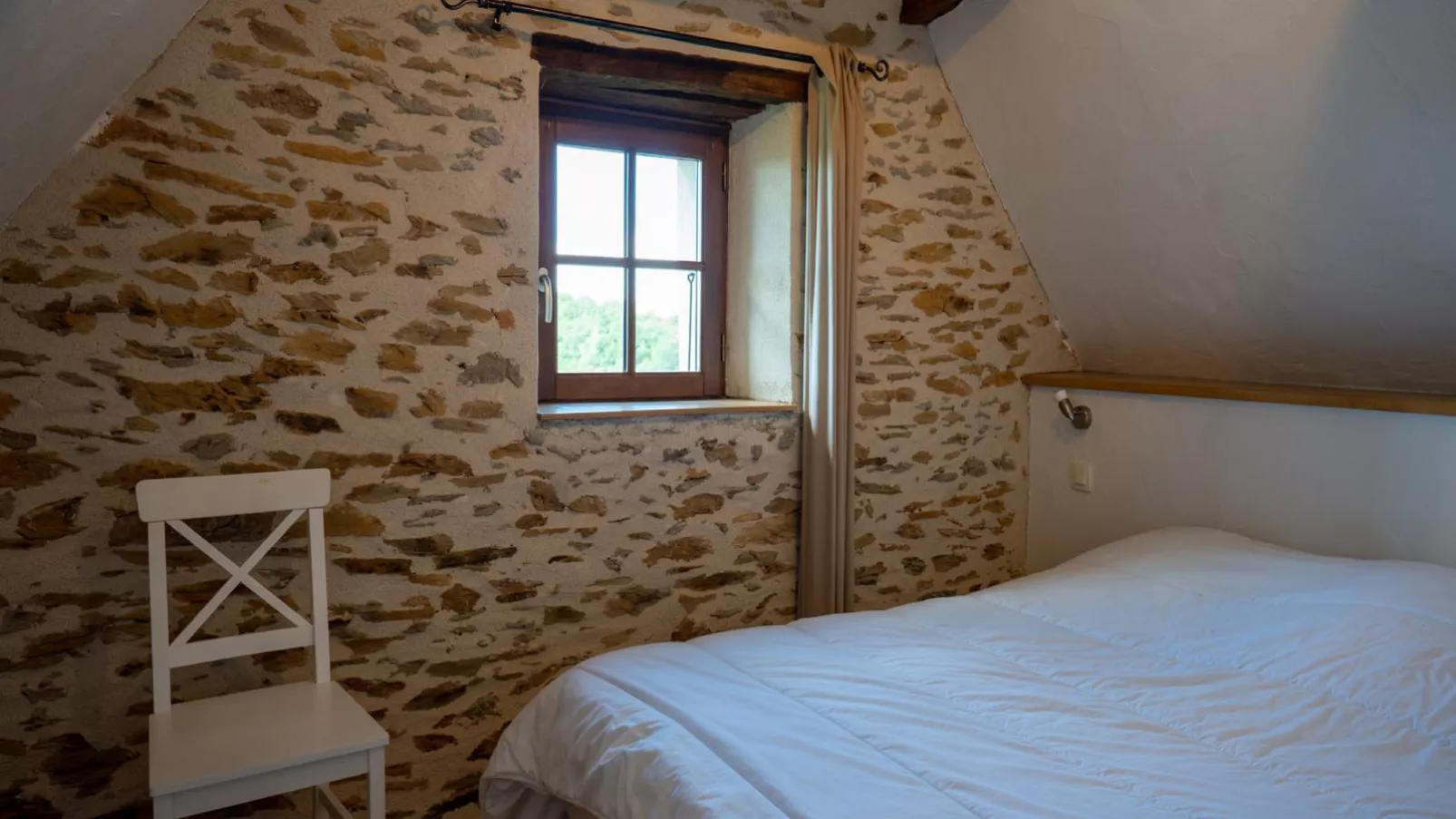 Gite Les Corbieres-Schlafzimmer