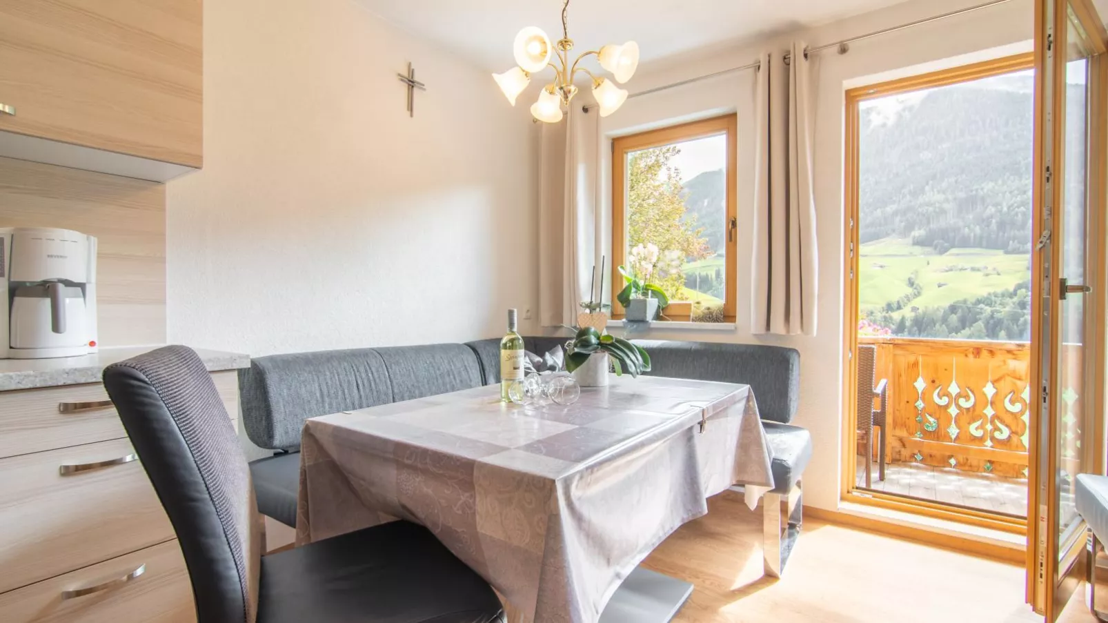 Blaserhof-Dining room