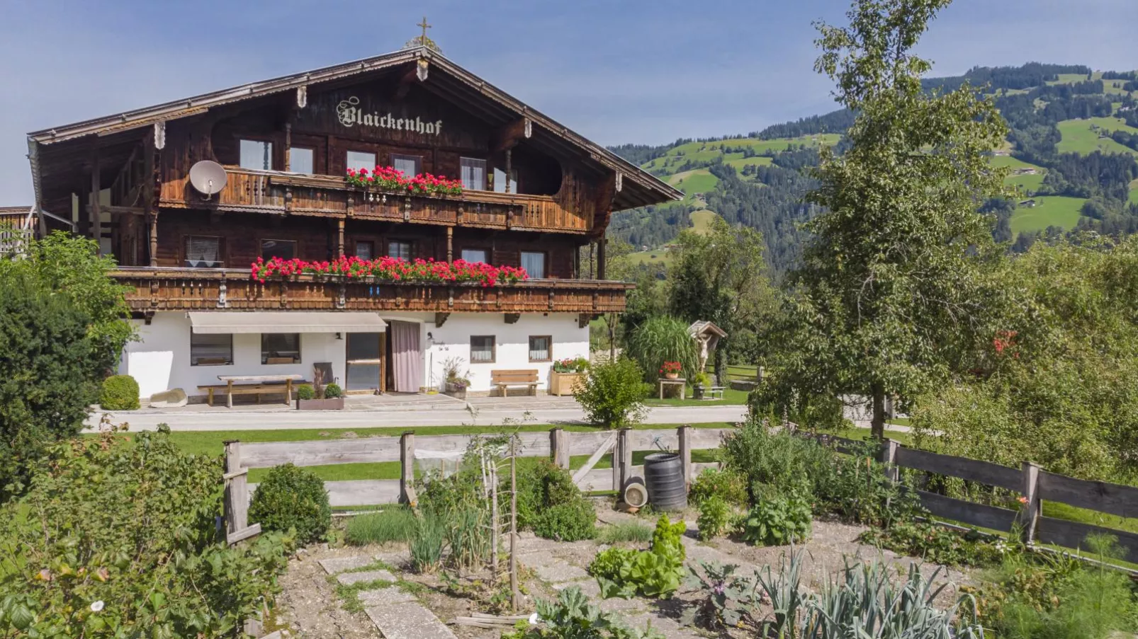 Hohe Salve L-Exterior summer