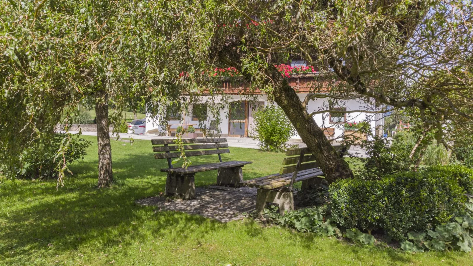 Hohe Salve L-Gardens summer