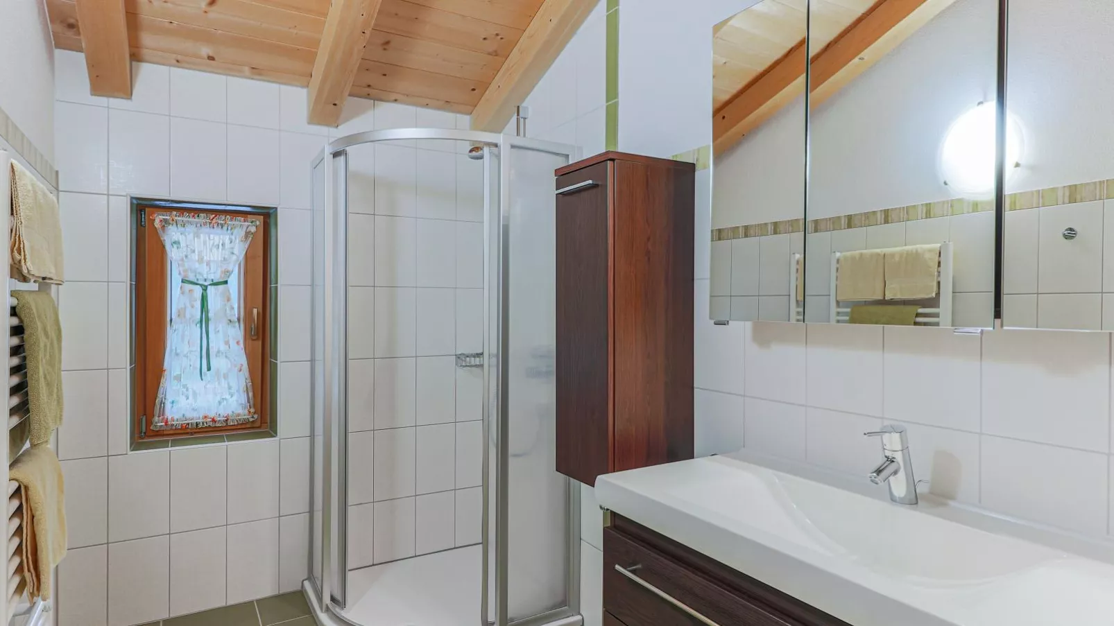 Koglbauer - Apartment Nr 5-Bathroom
