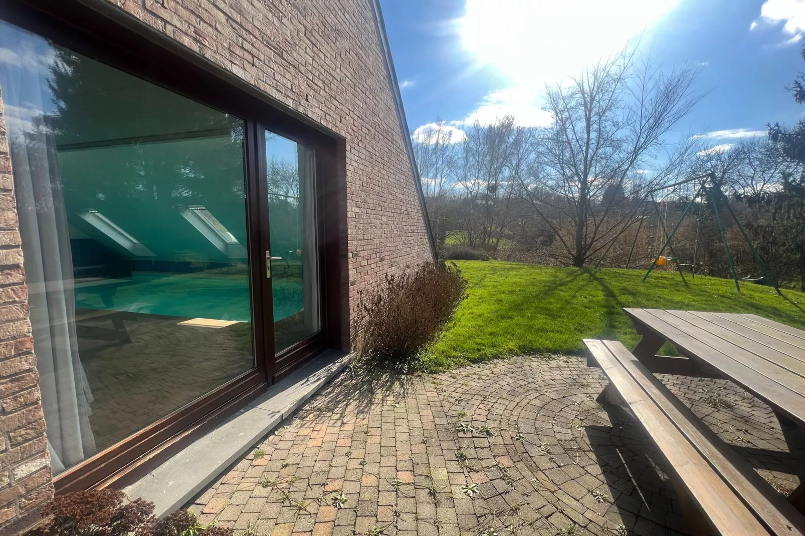 Magnifique maison de vacances avec piscine intérieur-Terrassenbalkon
