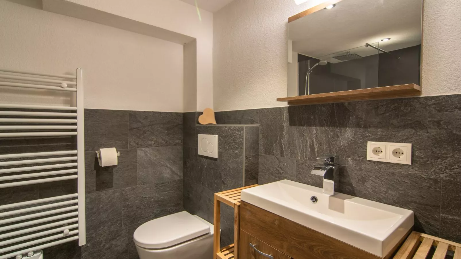 Ferienhaus Tenndl II-Bathroom