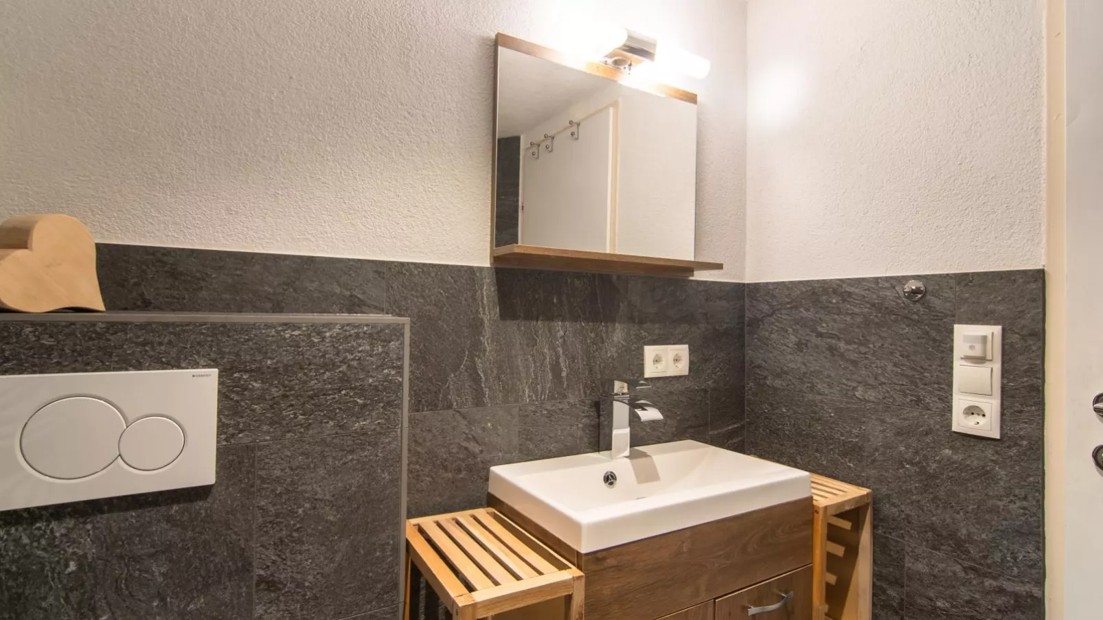 Ferienhaus Tenndl II-Bathroom