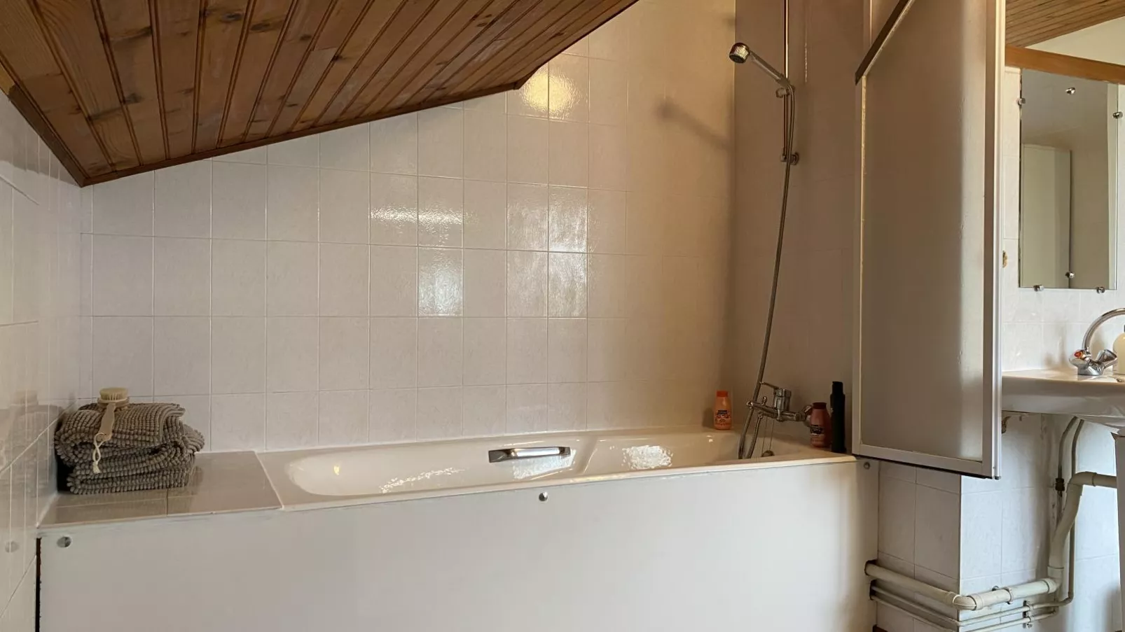 Maison Bolbec-Bathroom