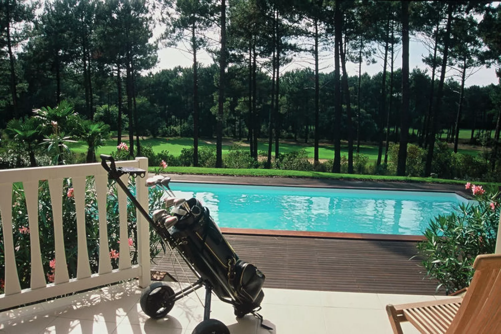 Eden Parc Golf 2-Pool