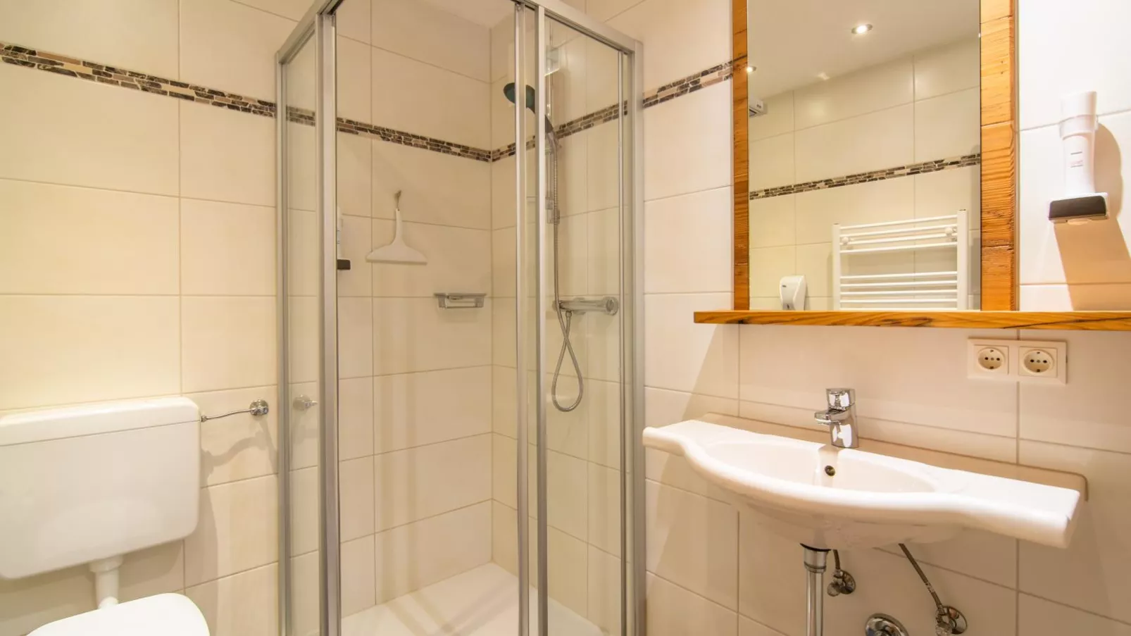 Anderla 1-Bathroom