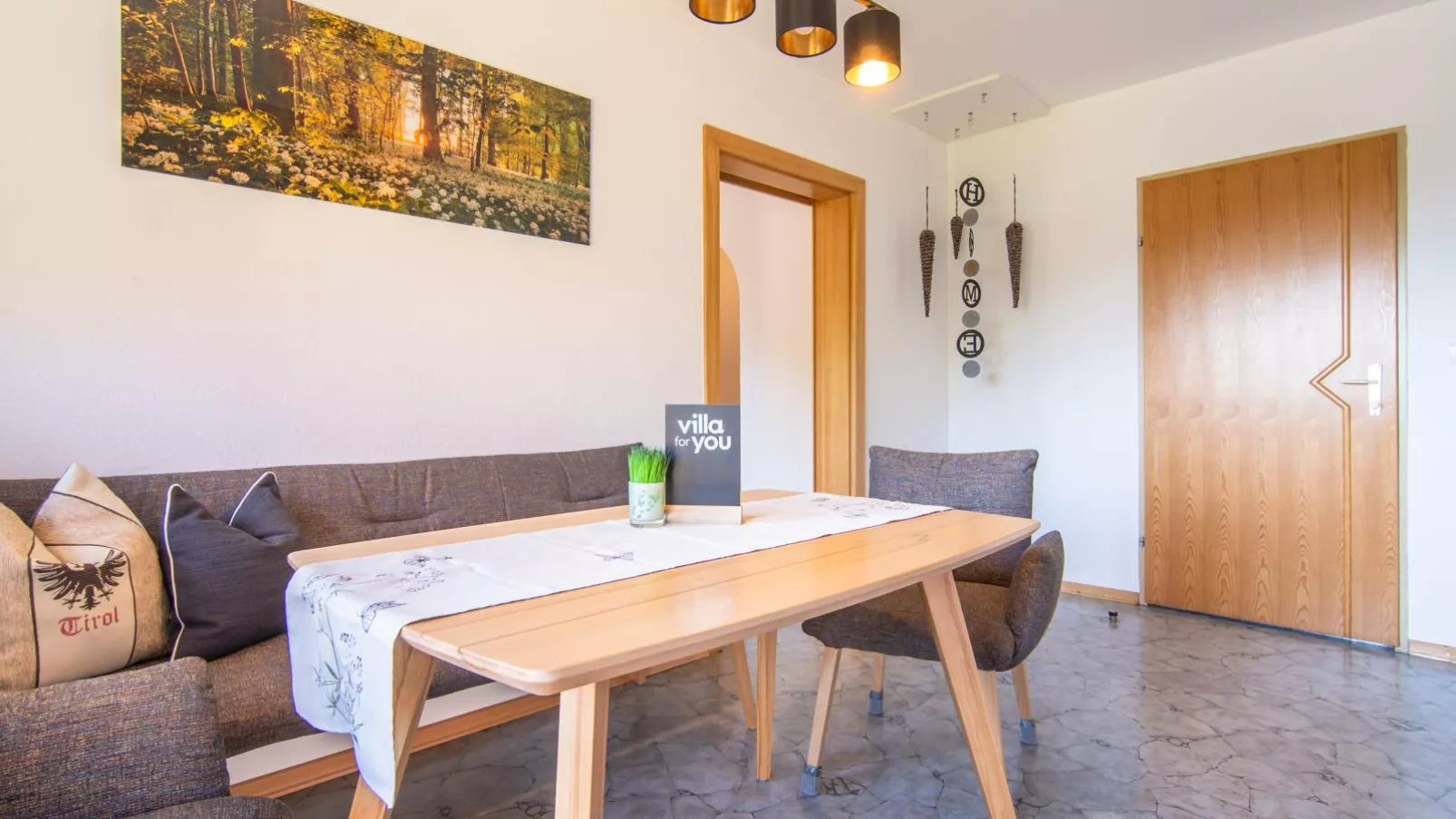 Anderla 1-Dining room