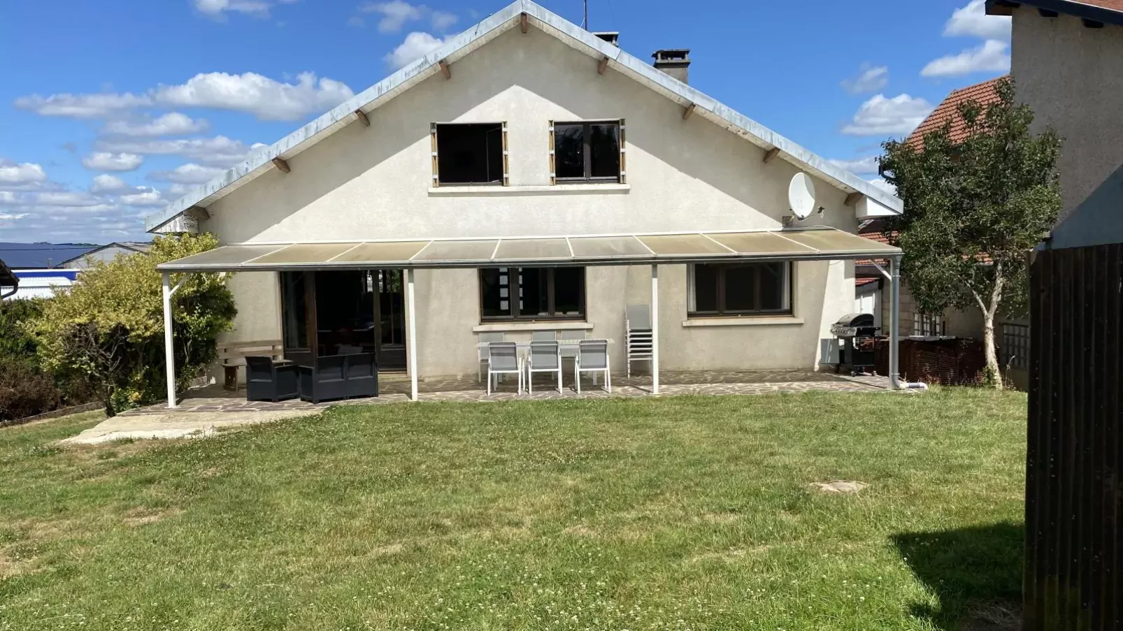Maison Bolbec-Exterior summer