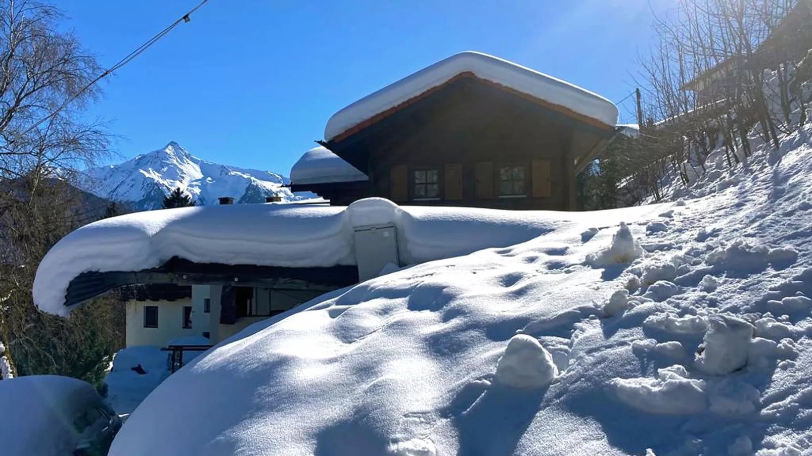 Kogelnig-Hütte-Exterior winter