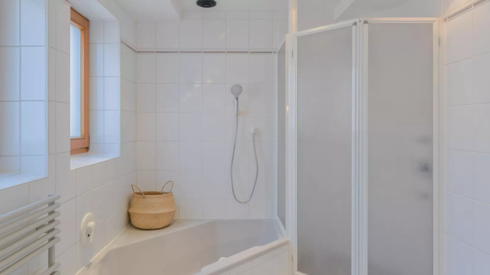 Tirola Stadl Lois-Bathroom