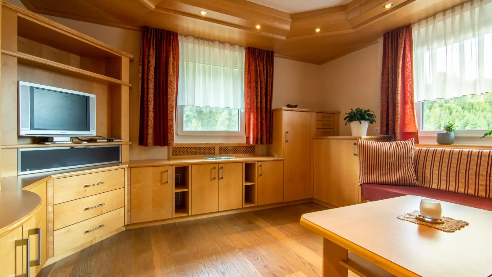 Ferienhaus Nössig-Living room