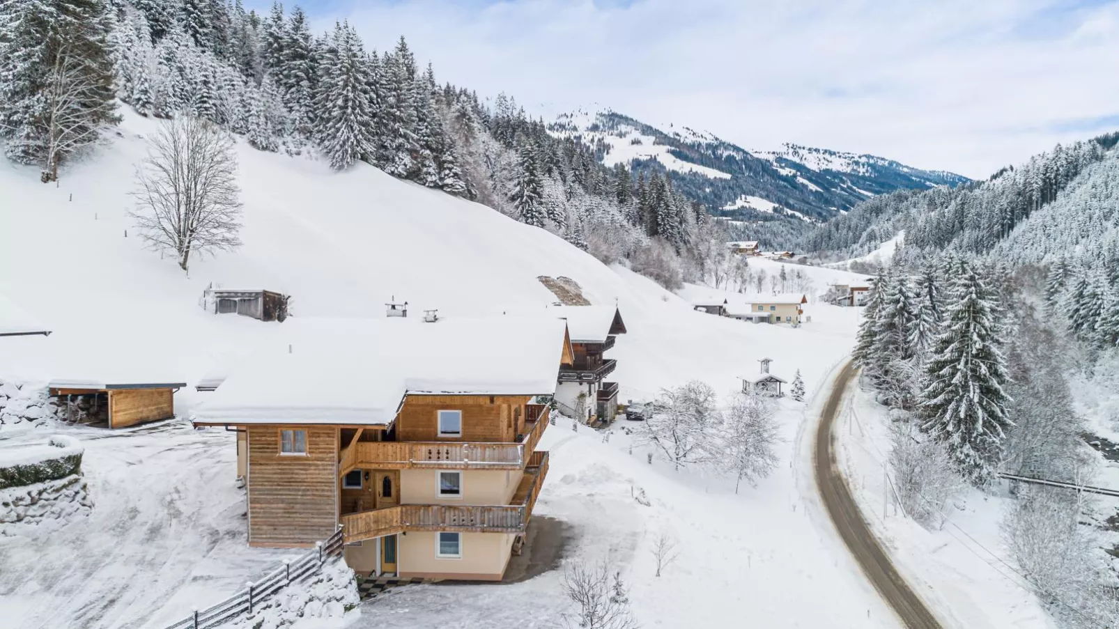 Ferienhaus Nössig-Exterior winter