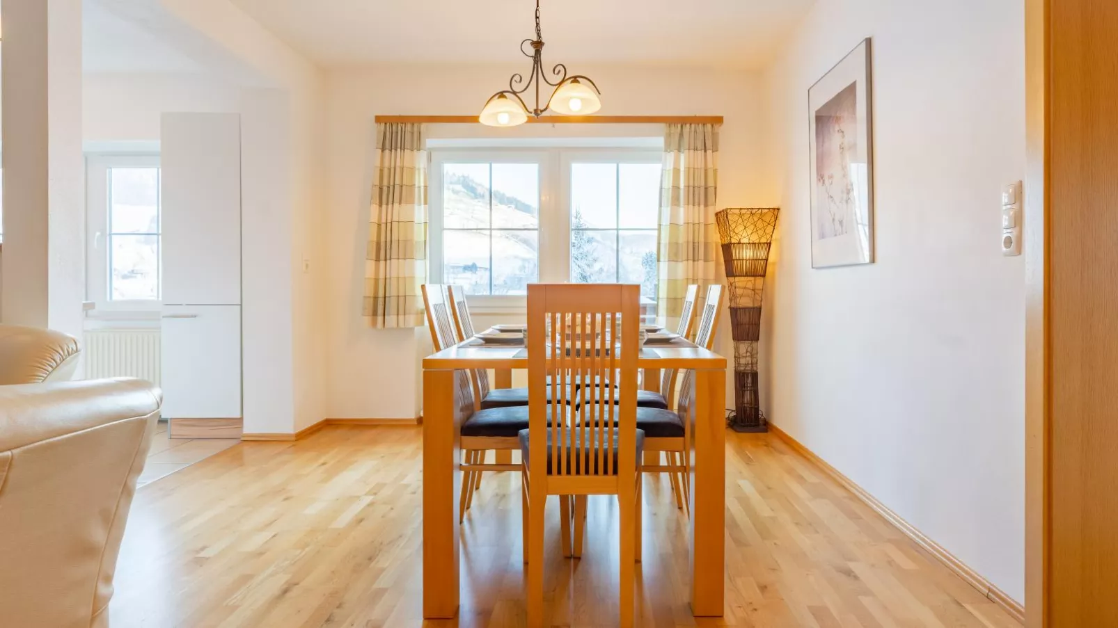 Vicky Apartment Large-Dining room