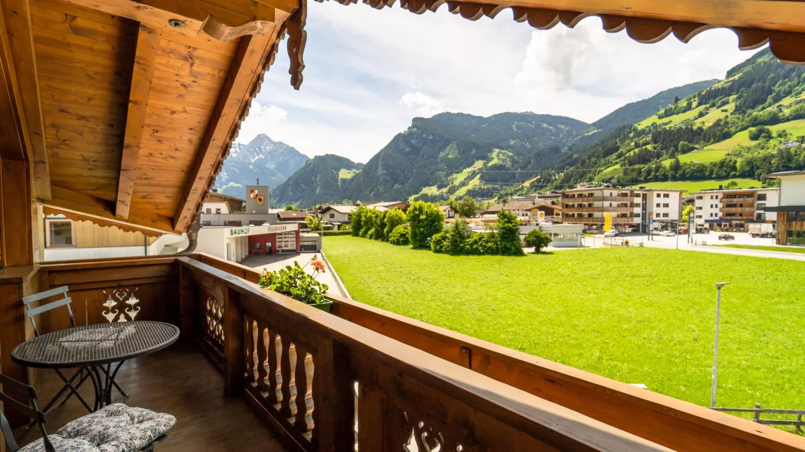 Apartment Aringer-View summer