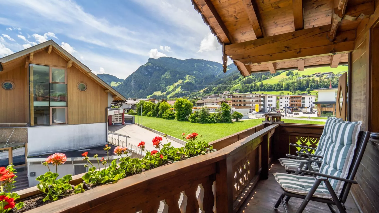 Apartment Aringer-View summer