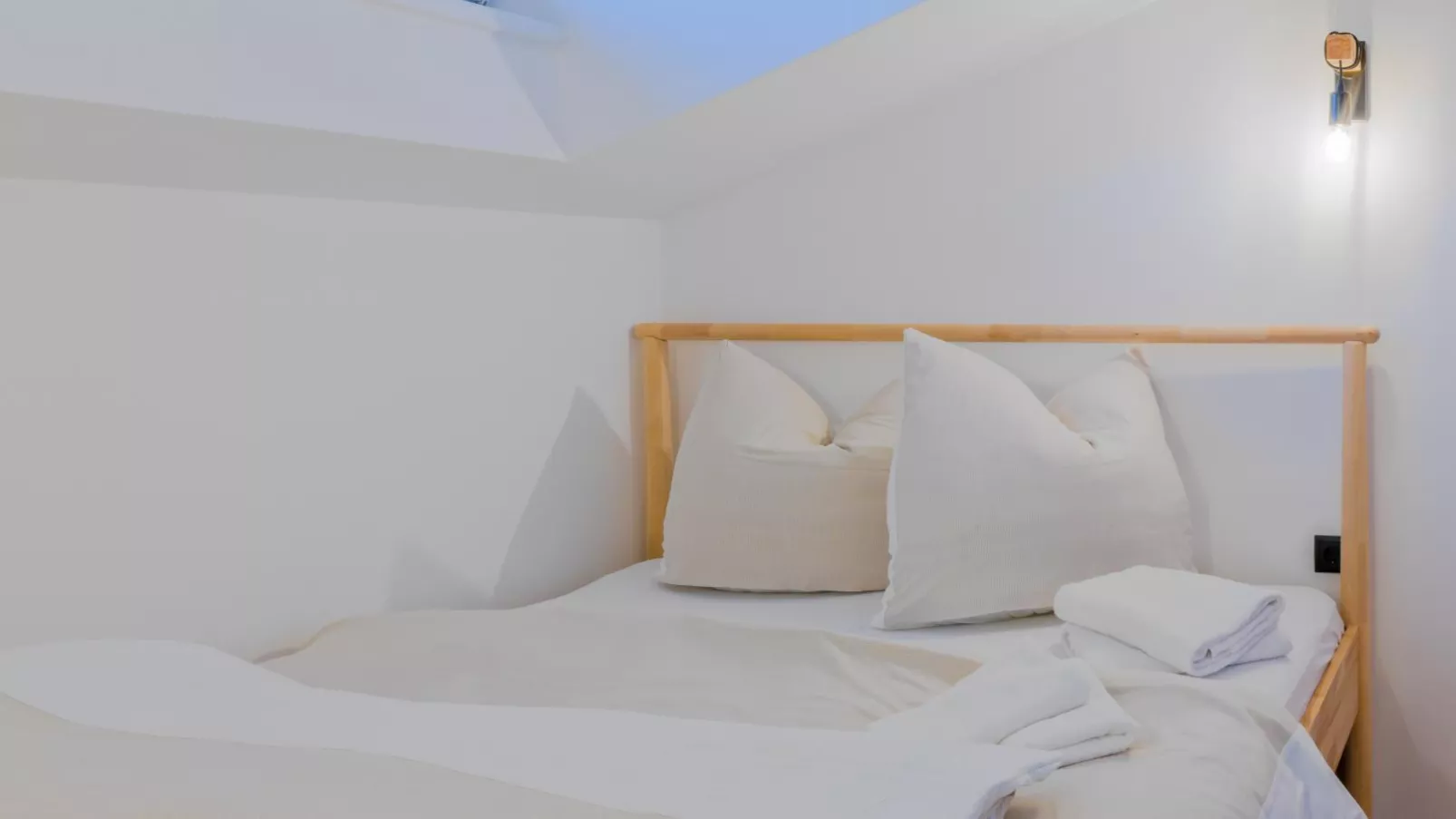 Tirola Stadl Vroni-Bedroom
