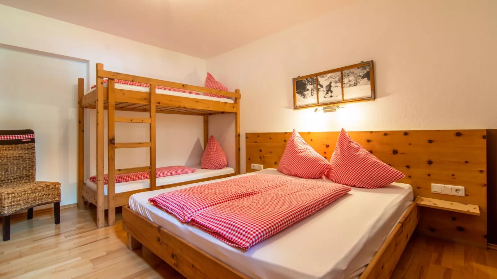 Blick zum Mayrhofen-Chambre