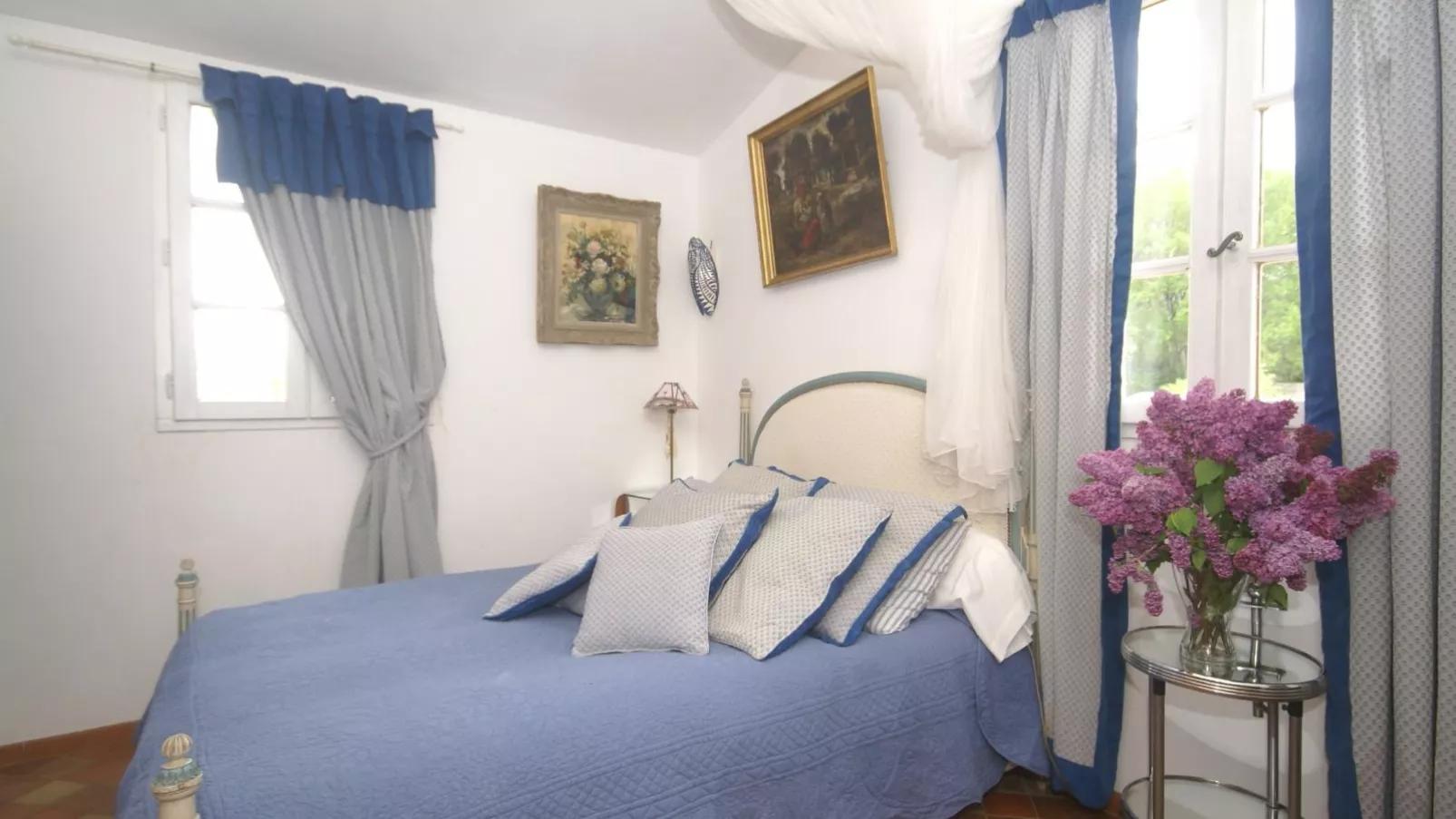 La petite maison de la ferme rose-Chambre