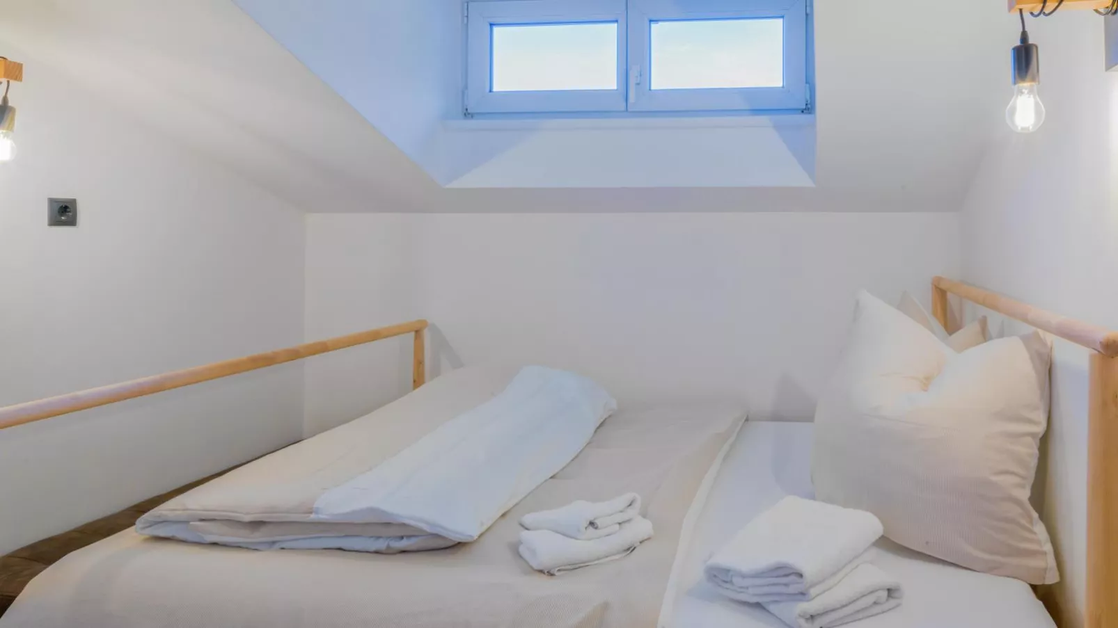 Tirola Stadl Vroni  Hansl-Bedroom