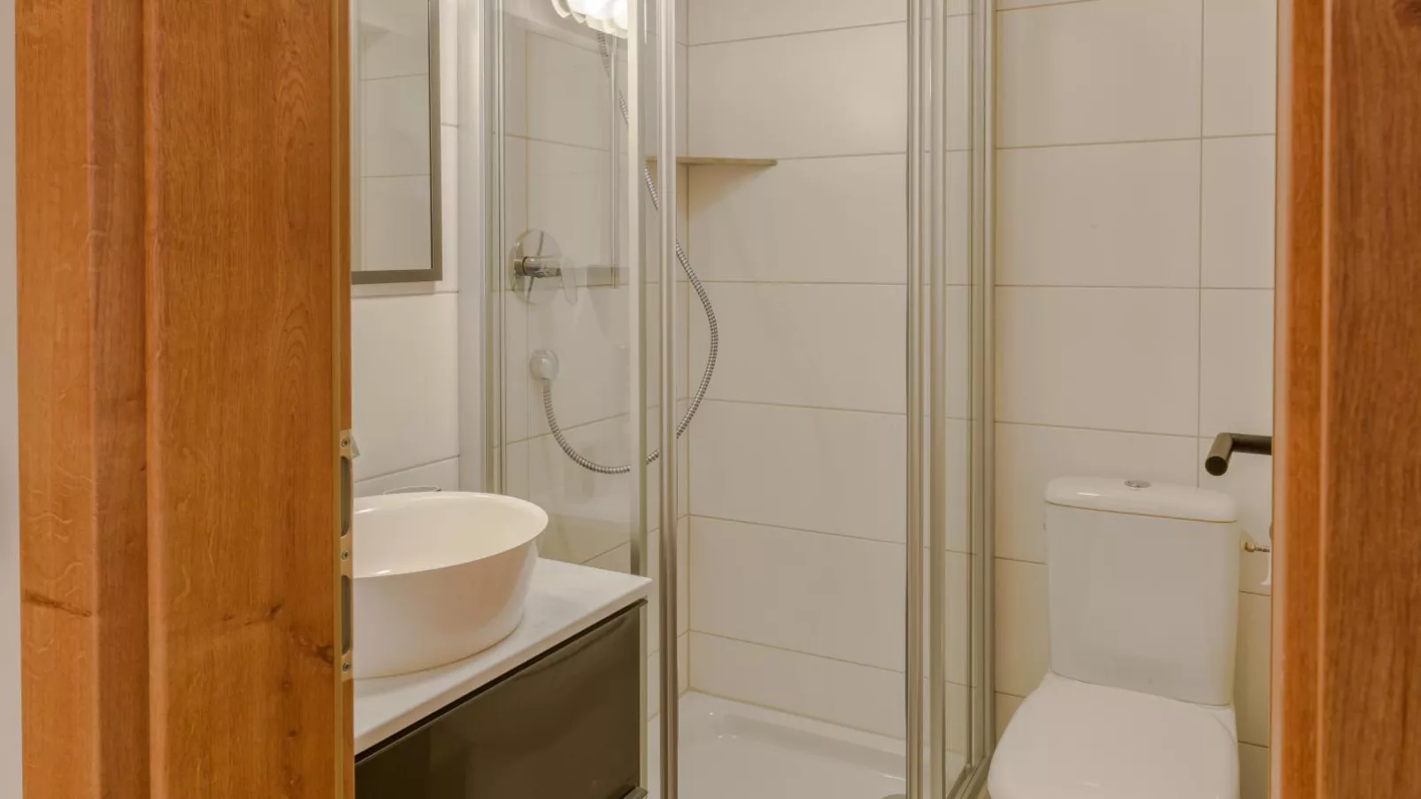 Tirola Stadl Vroni  Hansl-Bathroom