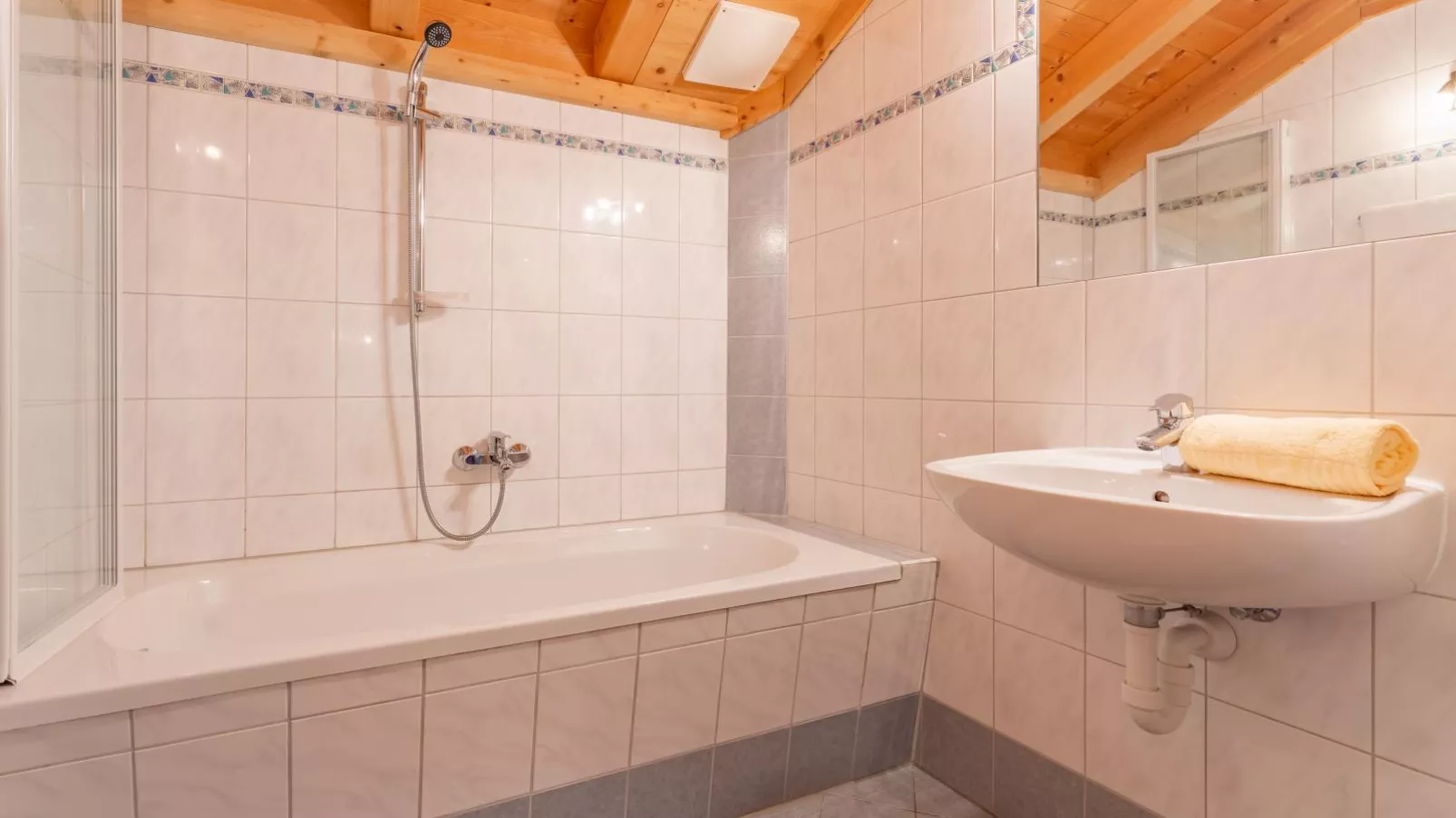 Chalet Wildschönau-Bathroom