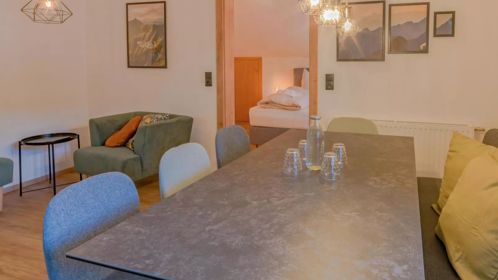Tirola Stadl Vroni  Hansl-Dining room