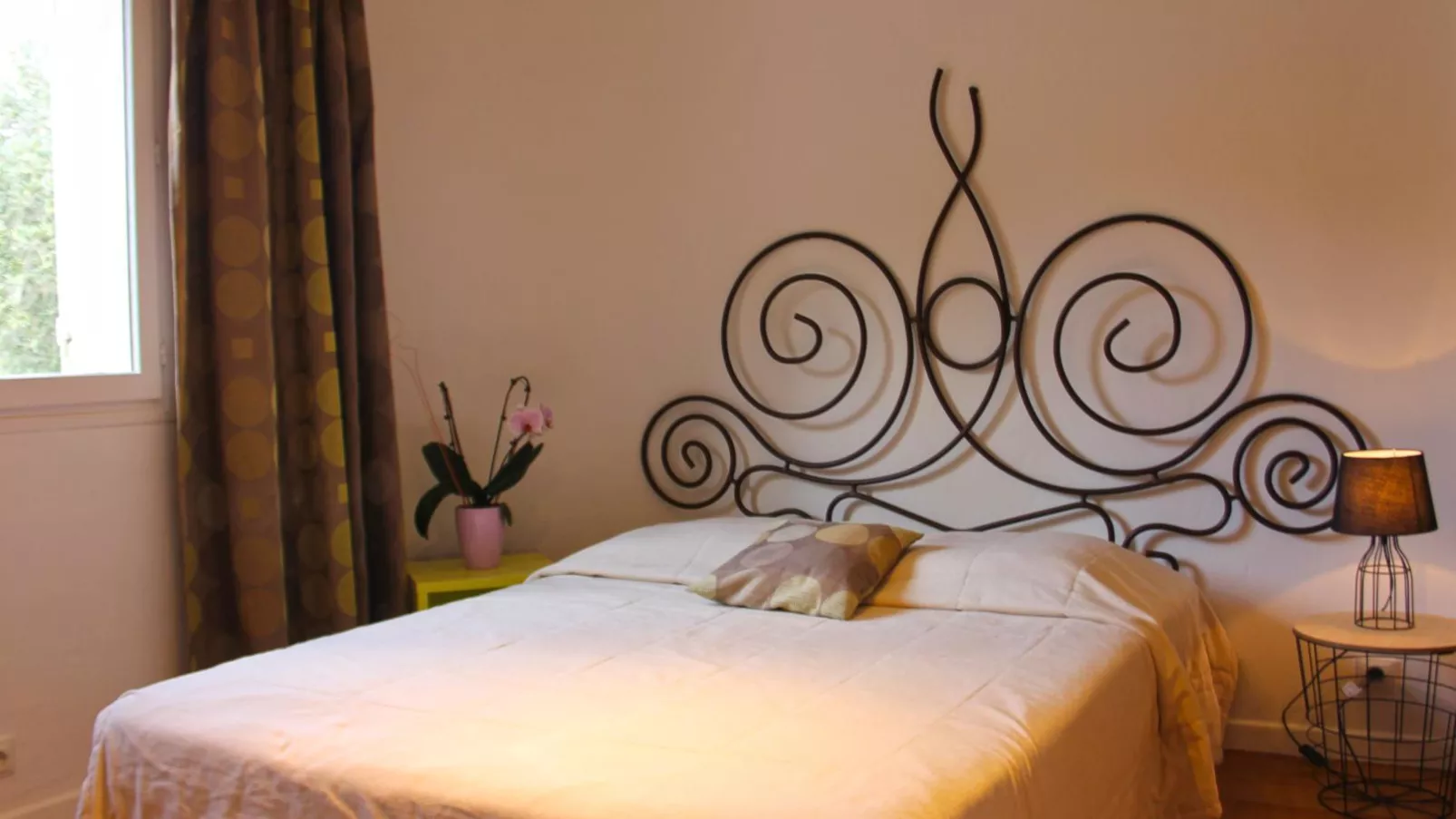 Alcalias-Bedroom